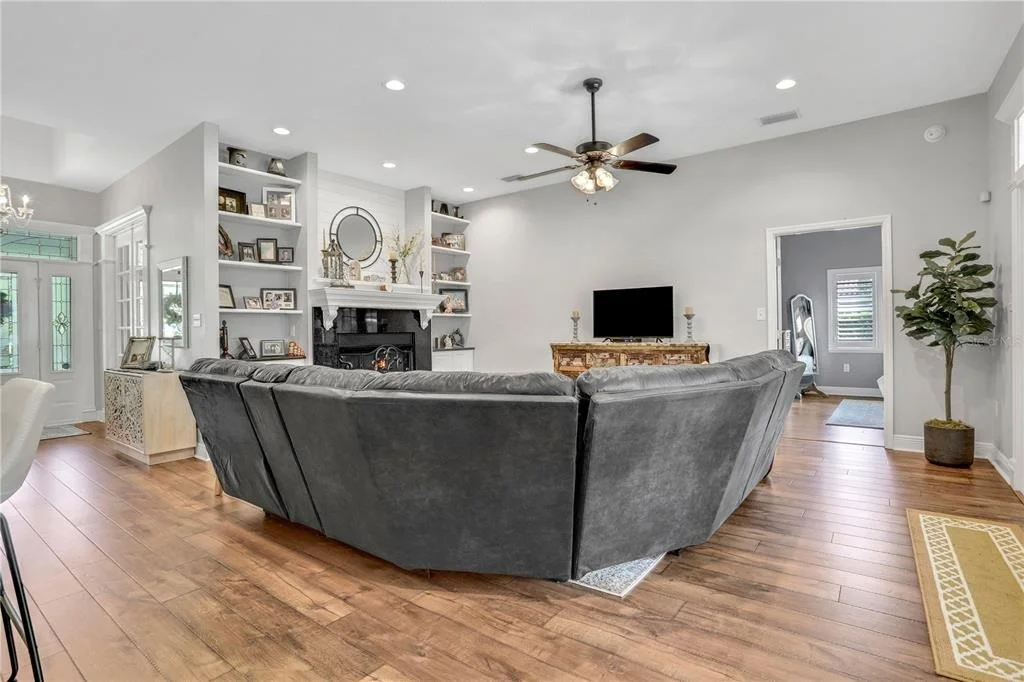 Photo of 3831 GAINES DRIVE