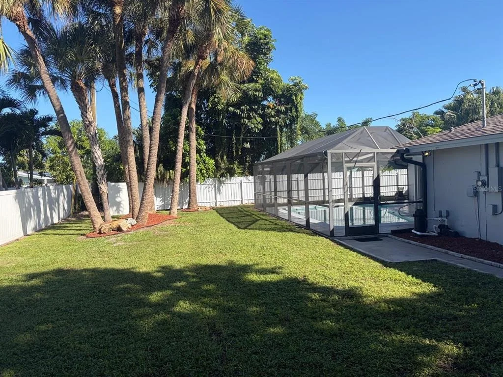 Photo of 4240 PALM TREE BOULEVARD