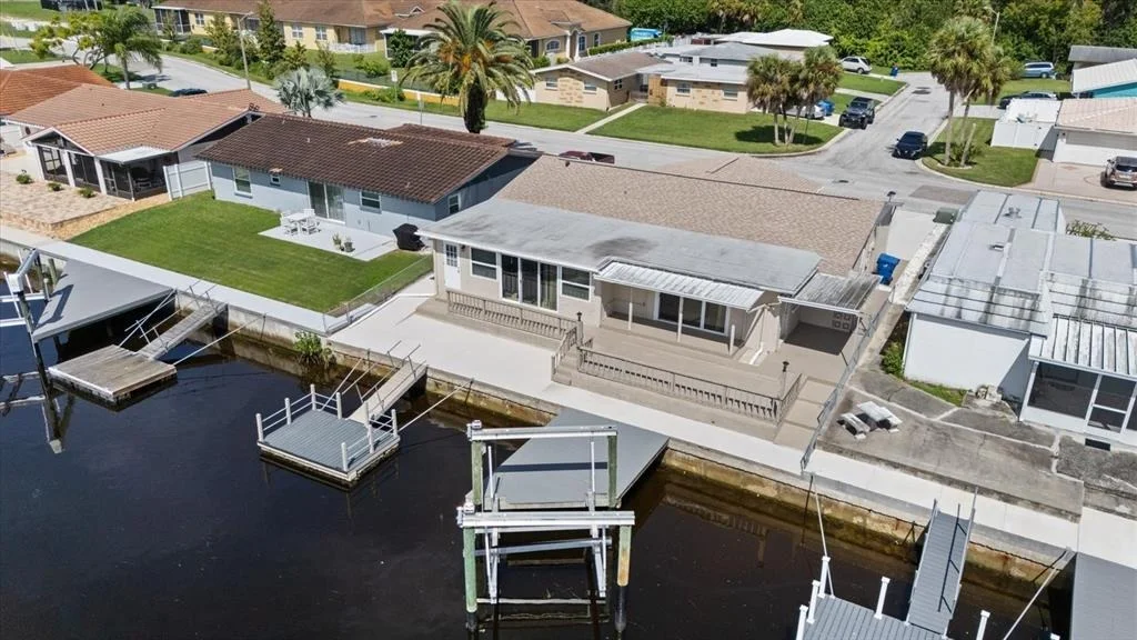 Photo of 4933 SHELL STREAM BOULEVARD