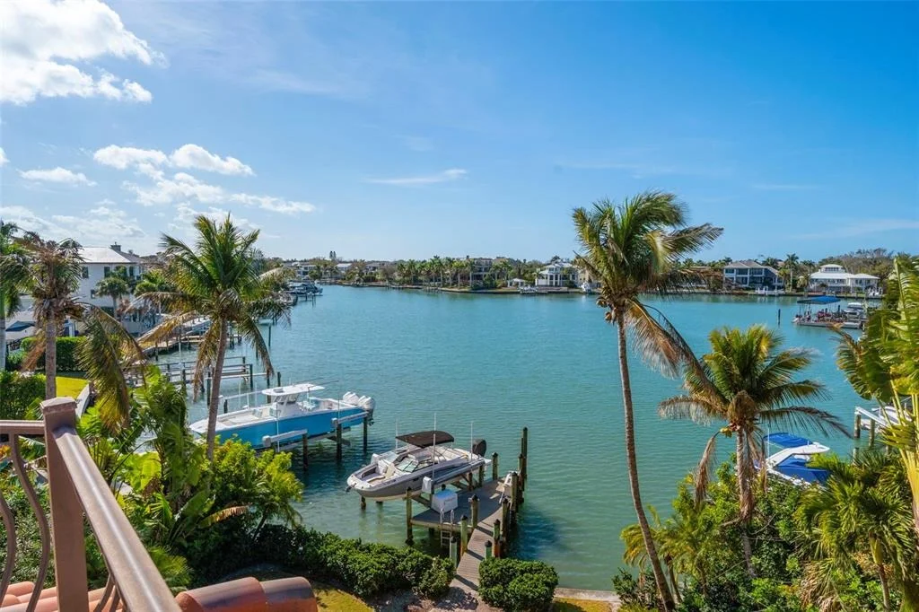 Photo of 1394 HARBOR DRIVE