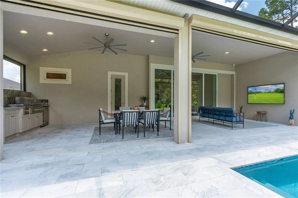 Photo of 214 ASHWOOD COURT