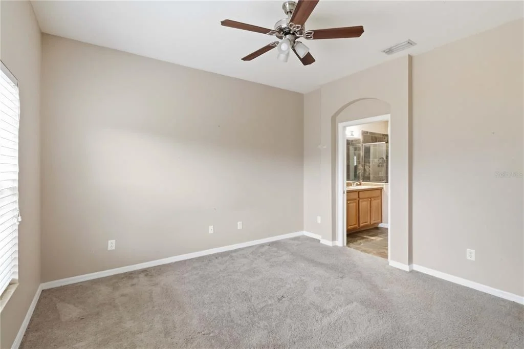 Photo of 820 PARKER DEN DRIVE
