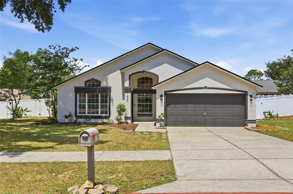 Photo of 1040 ARBOR HILL CIRCLE