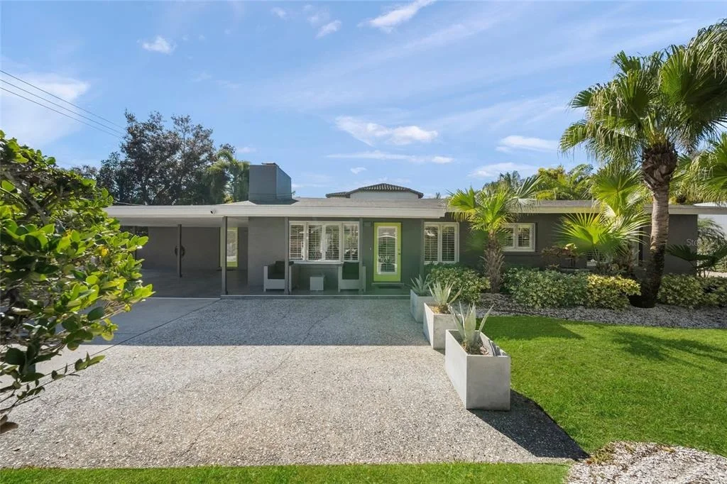 Photo of 1780 SPRING CREEK DRIVE