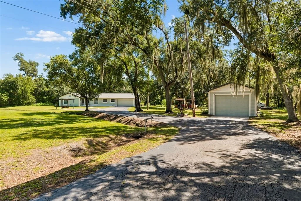 Photo of 2321 WOOTEN ROAD
