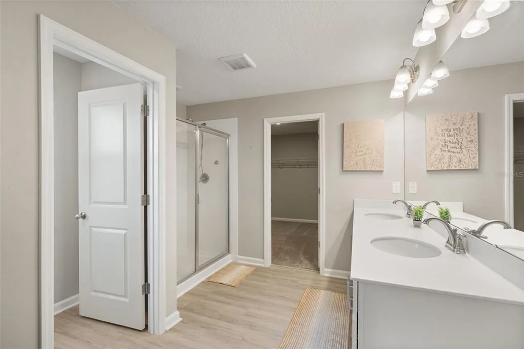 Photo of 1542 SUGARBELLE CIRCLE