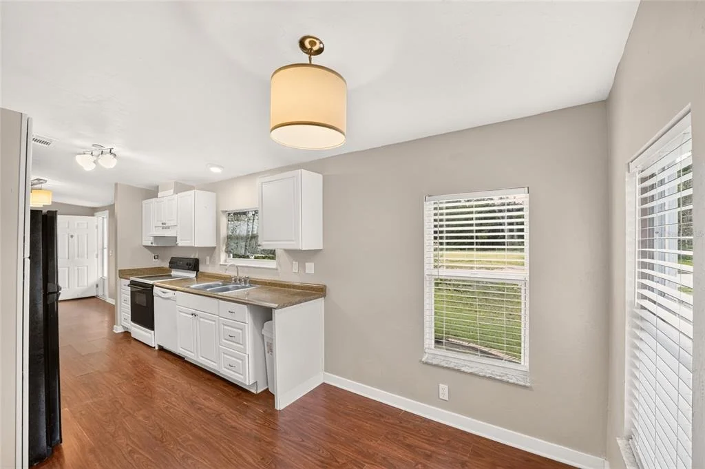 Photo of 1827 SE 43RD TERRACE