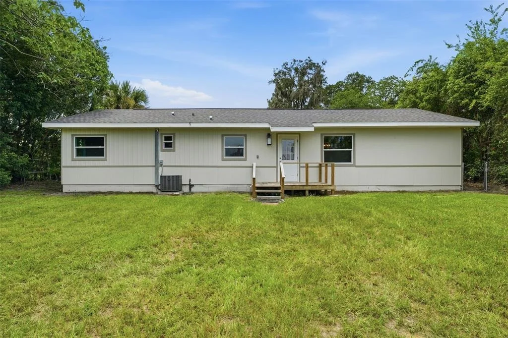 Photo of 307 NE 11TH PLACE