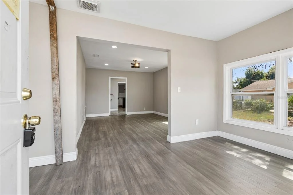 Photo of 1611 E SHELL POINT ROAD