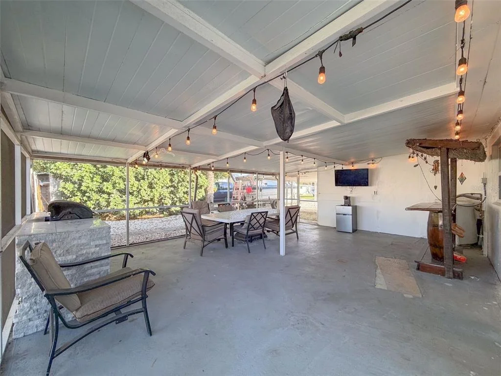 Photo of 6827 SANDERLING LANE