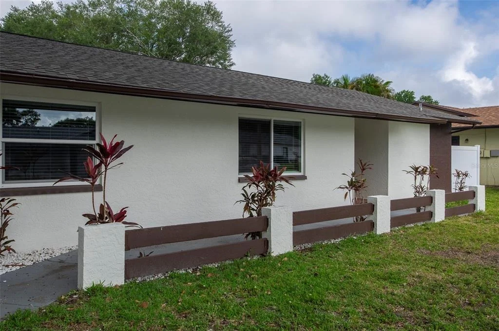 Photo of 1689 MONTEREY DRIVE