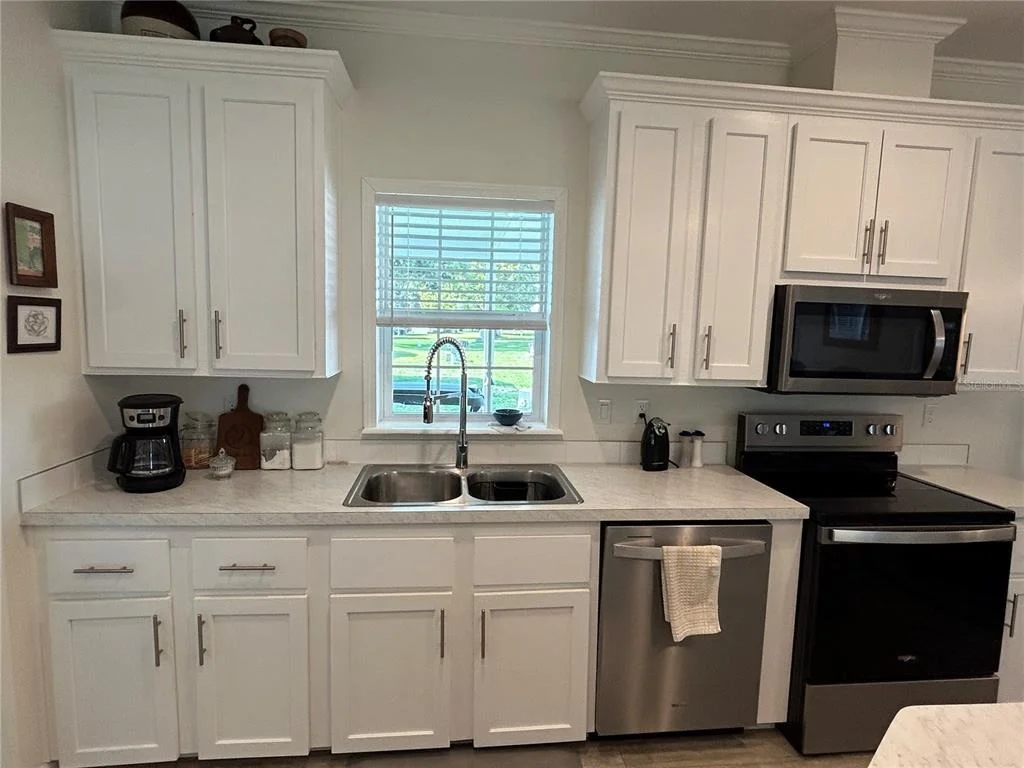 Photo of 4 PINECREST STREET