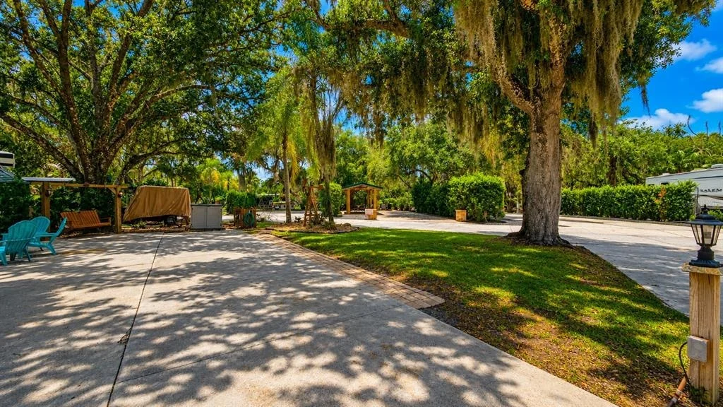 Photo of 243 SADDLE LANE