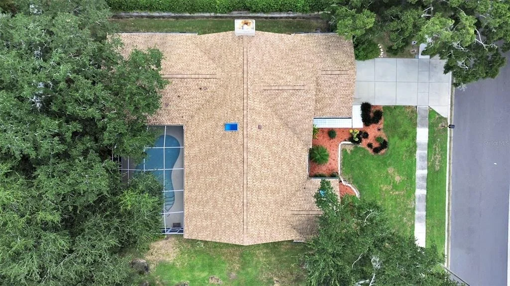 Photo of 611 TOMOKA DRIVE