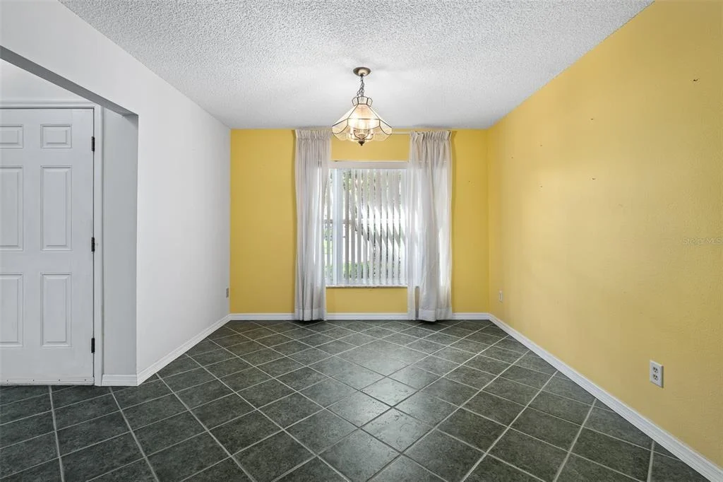 Photo of 5902 KENDREW DRIVE