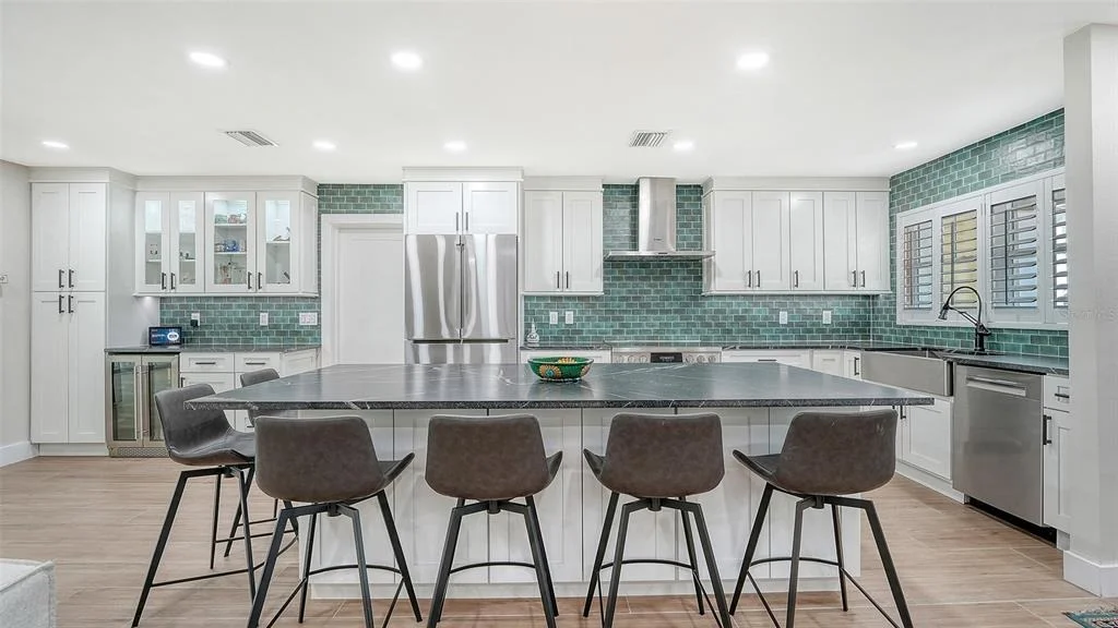 Photo of 602 BUTTONWOOD DRIVE