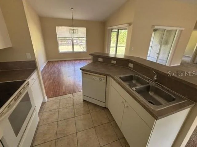 Photo of 5533 DOUGLAS ROAD