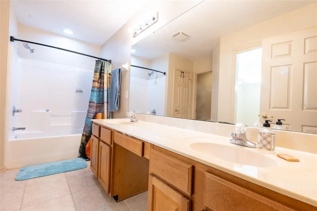 Photo of 332 WOODED CROSSING CIRCLE