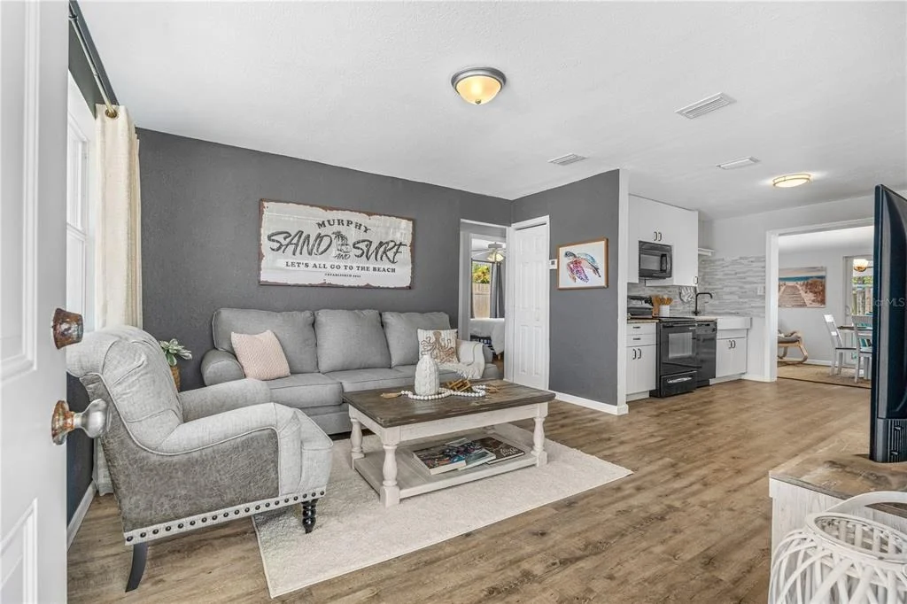 Photo of 28 BEECHWOOD DRIVE