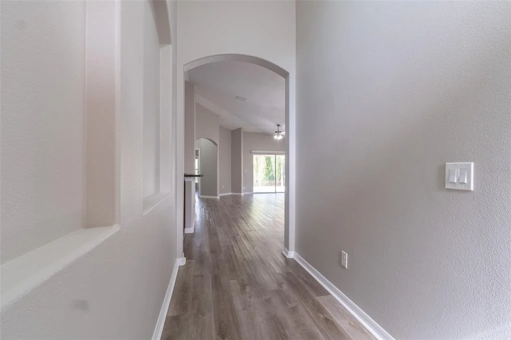 Photo of 6806 GUILFORD CREST DRIVE