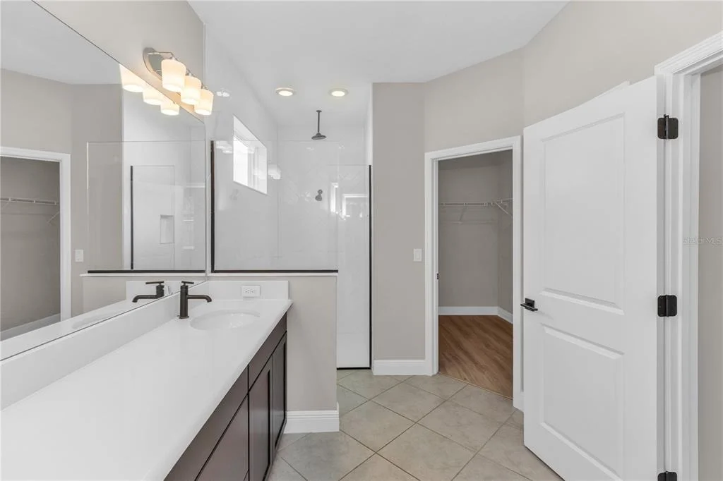 Photo of 790 HYPERION DRIVE