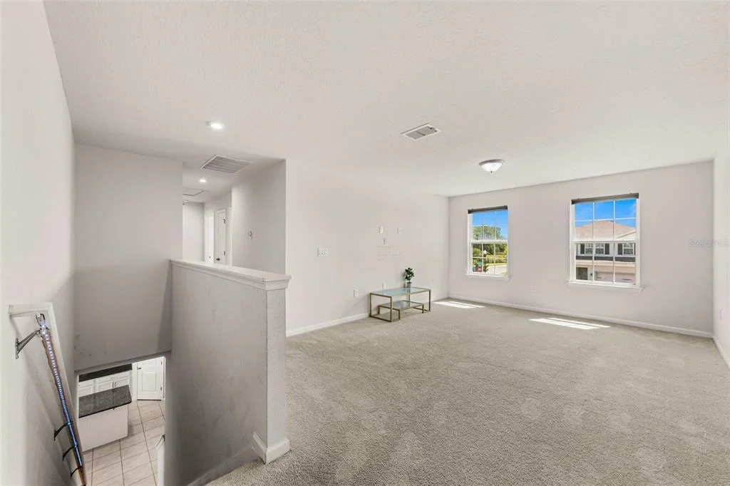 Photo of 100 LAVENNA AVENUE