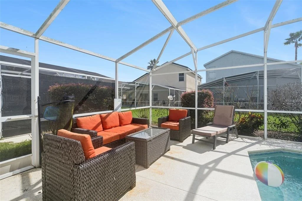 Photo of 905 LOCKBREEZE DRIVE