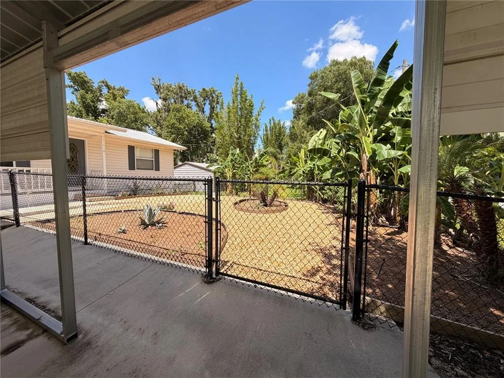 Photo of 24521 ALLIGATOR ROAD