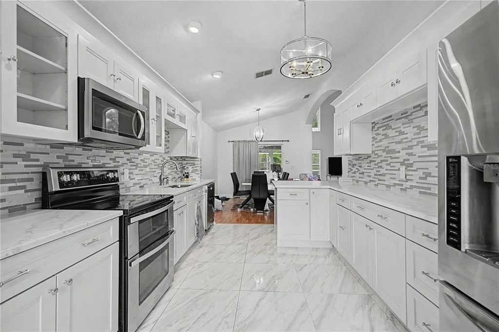 Photo of 212 ARBOR WOODS CIRCLE