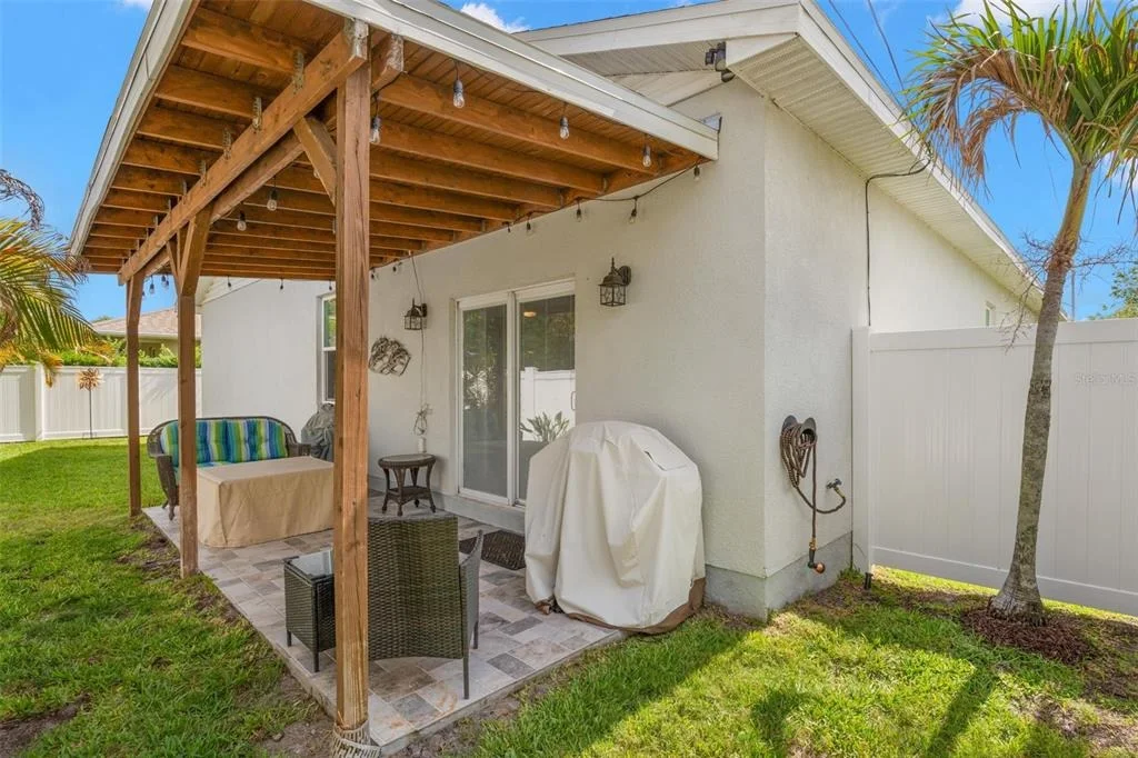 Photo of 1720 VERDE DRIVE