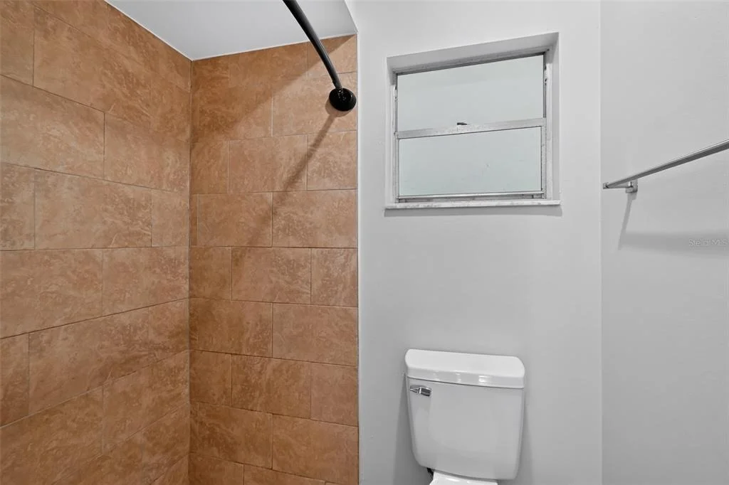Photo of 837 WESTPORT DRIVE