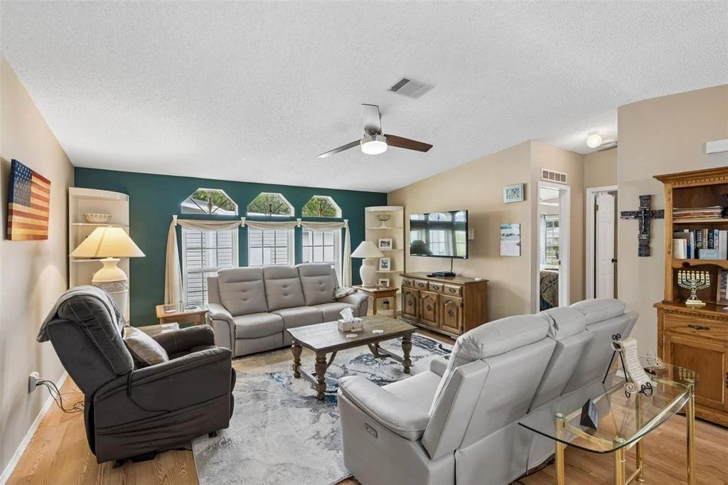 Photo of 170 JOANNE DRIVE