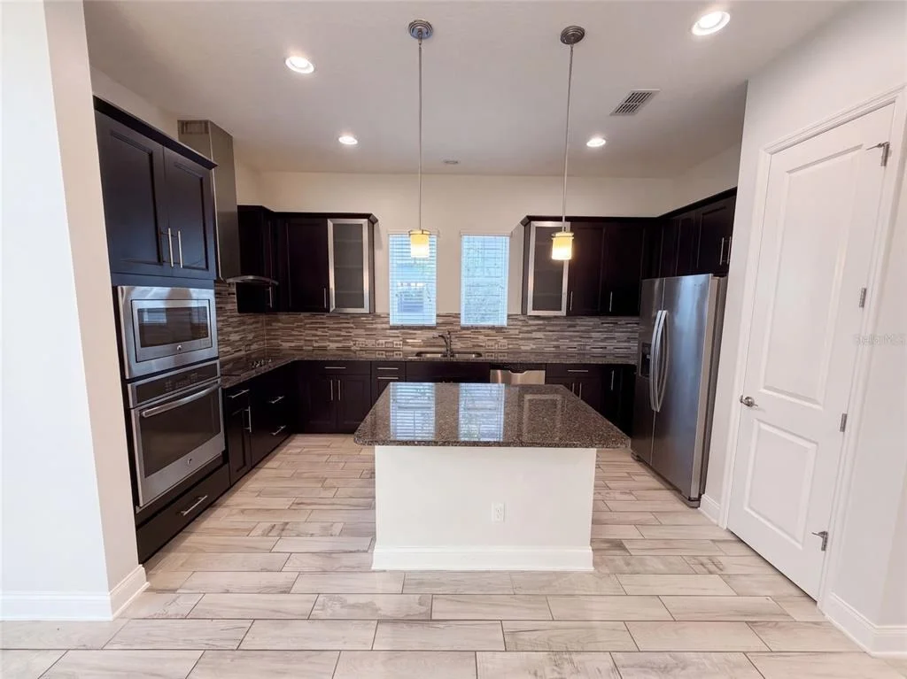 Photo of 7797 LAUREATE BOULEVARD