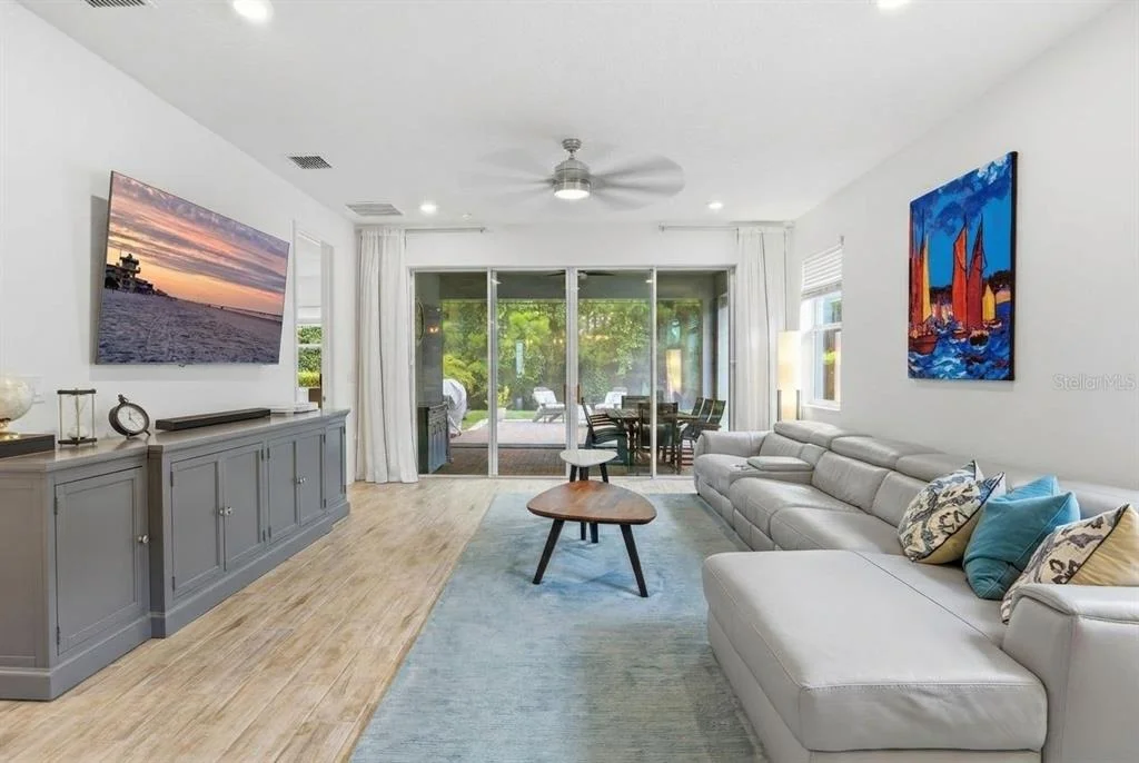 Photo of 17932 PASSIONFLOWER CIRCLE