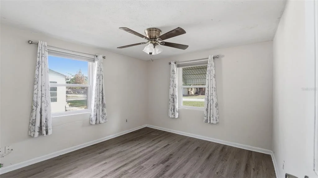 Photo of 8 ANGELES ROAD