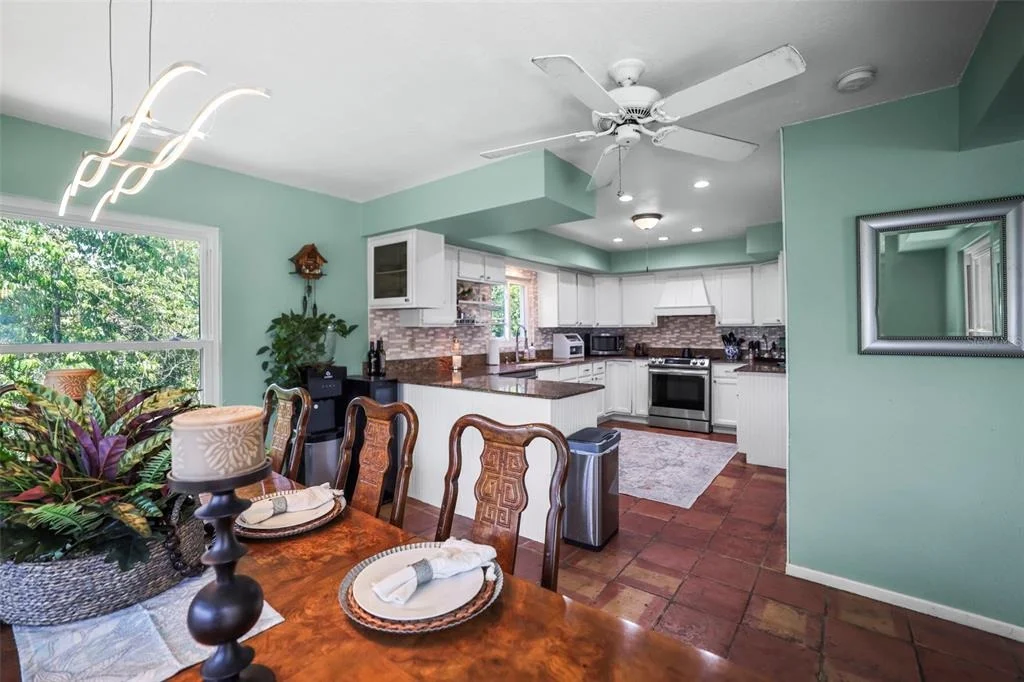 Photo of 4966 ROBIN TRAIL