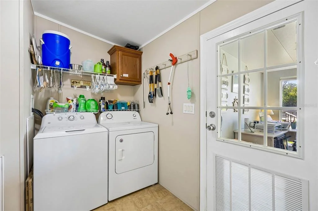 Photo of 334 PARADISE CIRCLE