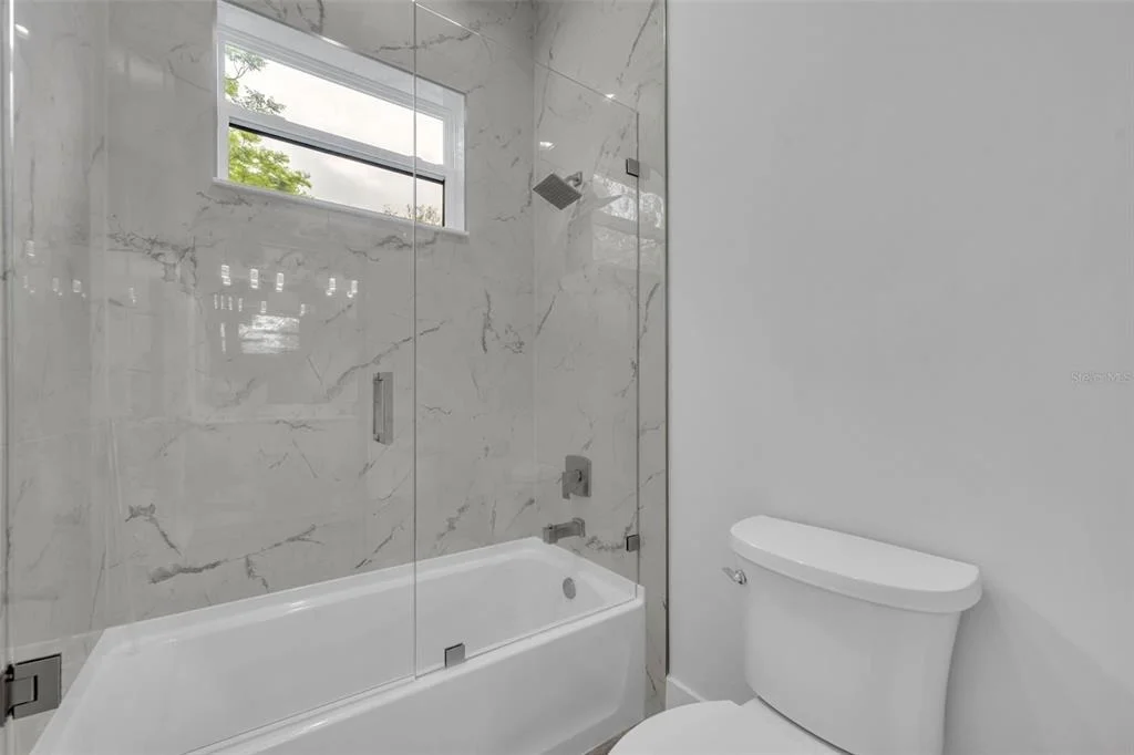 Photo of 102 BELL PLACE