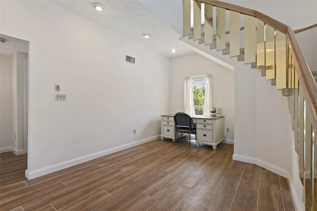Photo of 290 BAYSIDE DRIVE