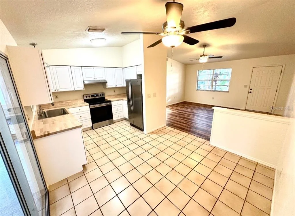 Photo of 3977 VANA DRIVE