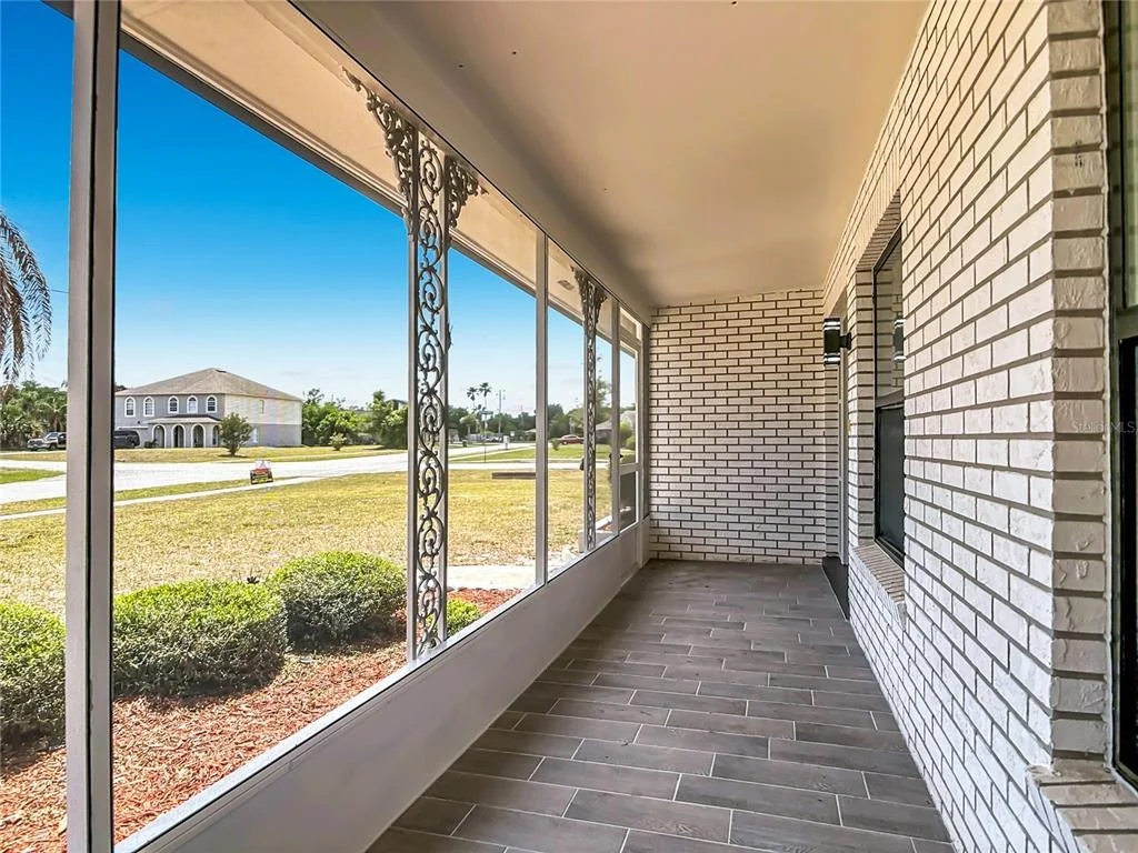 Photo of 930 TROY DRIVE