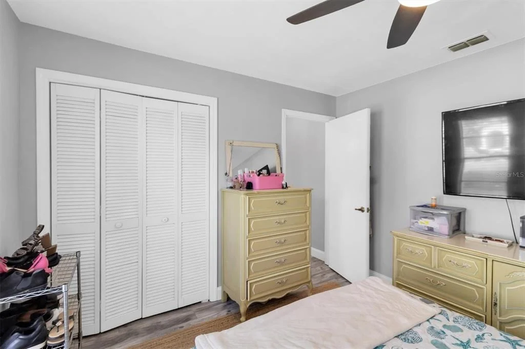Photo of 8038 BUTTONBALL LANE