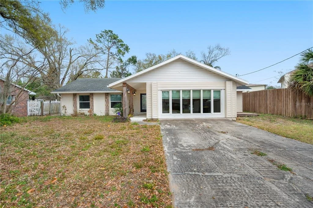 Photo of 132 ALACHUA DRIVE