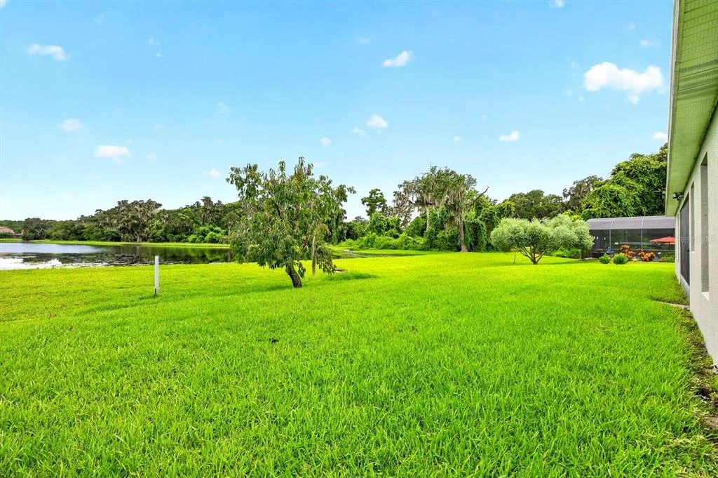 Photo of 4946 LAZY OAKS WAY