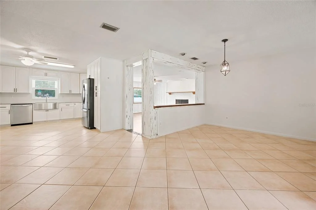 Photo of 3807 SE 8TH STREET