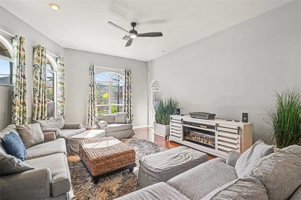 Photo of 1325 TALL MAPLE LOOP