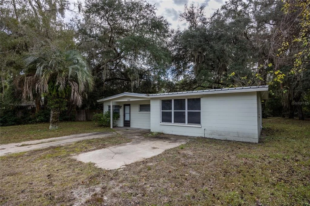 Photo of 1503 SE 28TH PLACE