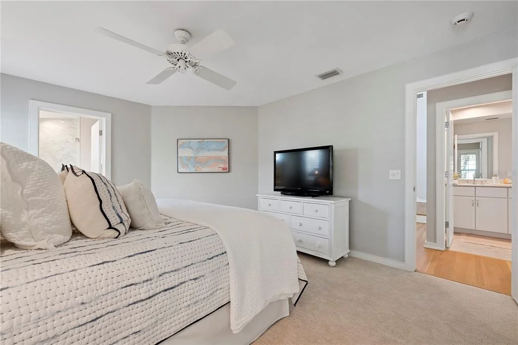 Photo of 319 PILOT POINT LANE