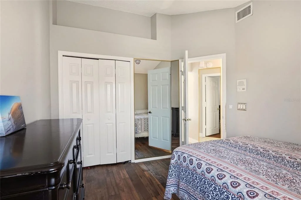 Photo of 412 EMERALD COVE LOOP