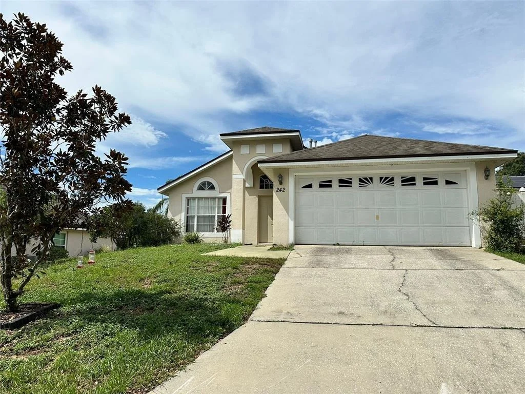 Photo of 242 DURANGO LOOP STREET